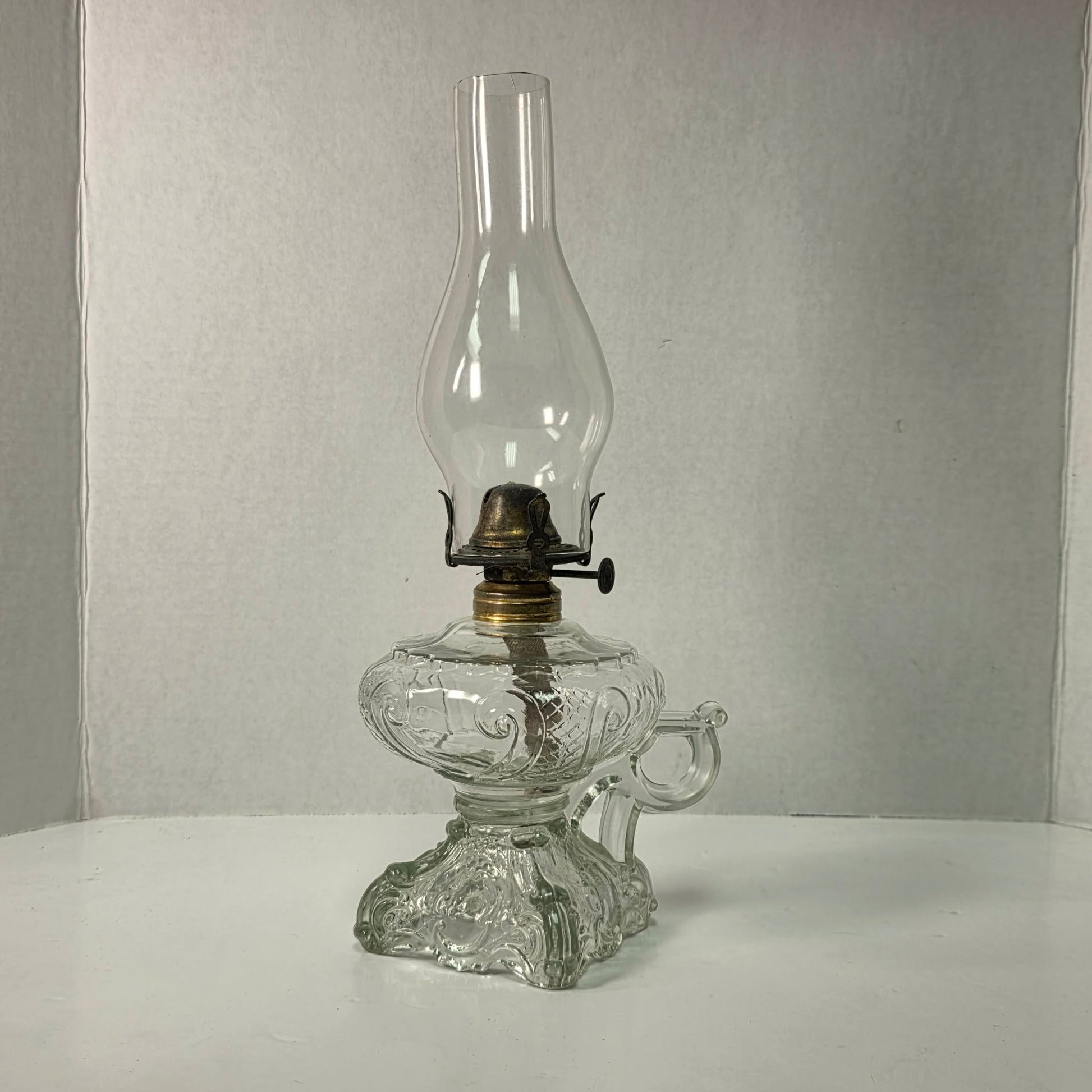 Victorian Princess Feather kerosene lamp with rare finger holder variation