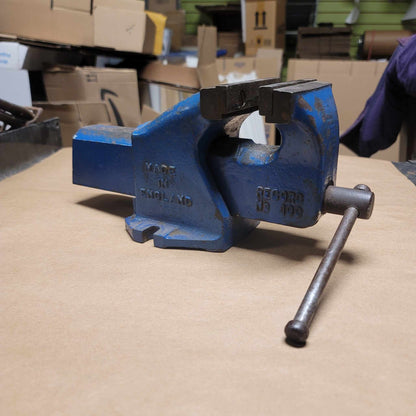 Record Vise Model No. 100