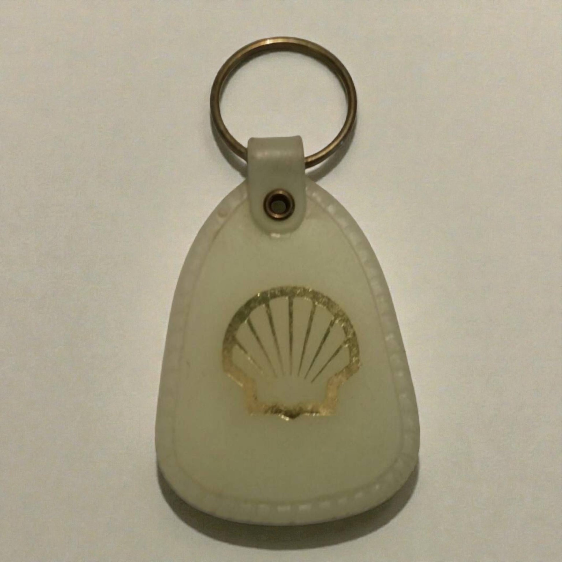 Shell logo keychain on a white background