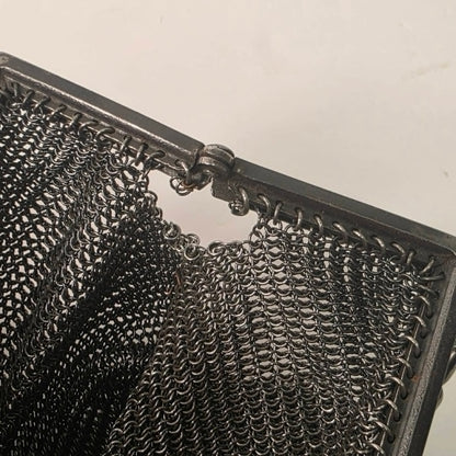 1920s flapper era silver mesh chain purse, 6.5 inch Art Deco evening bag