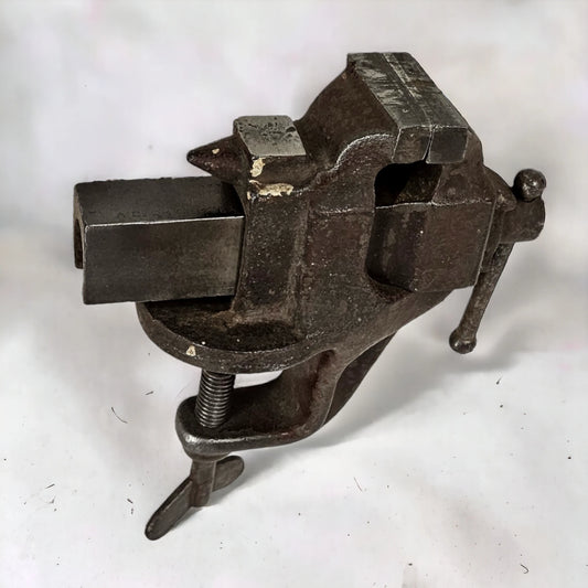 Antique 1908 Victor Jersey Stanley No.761 Vise 1-5/8" Jaws