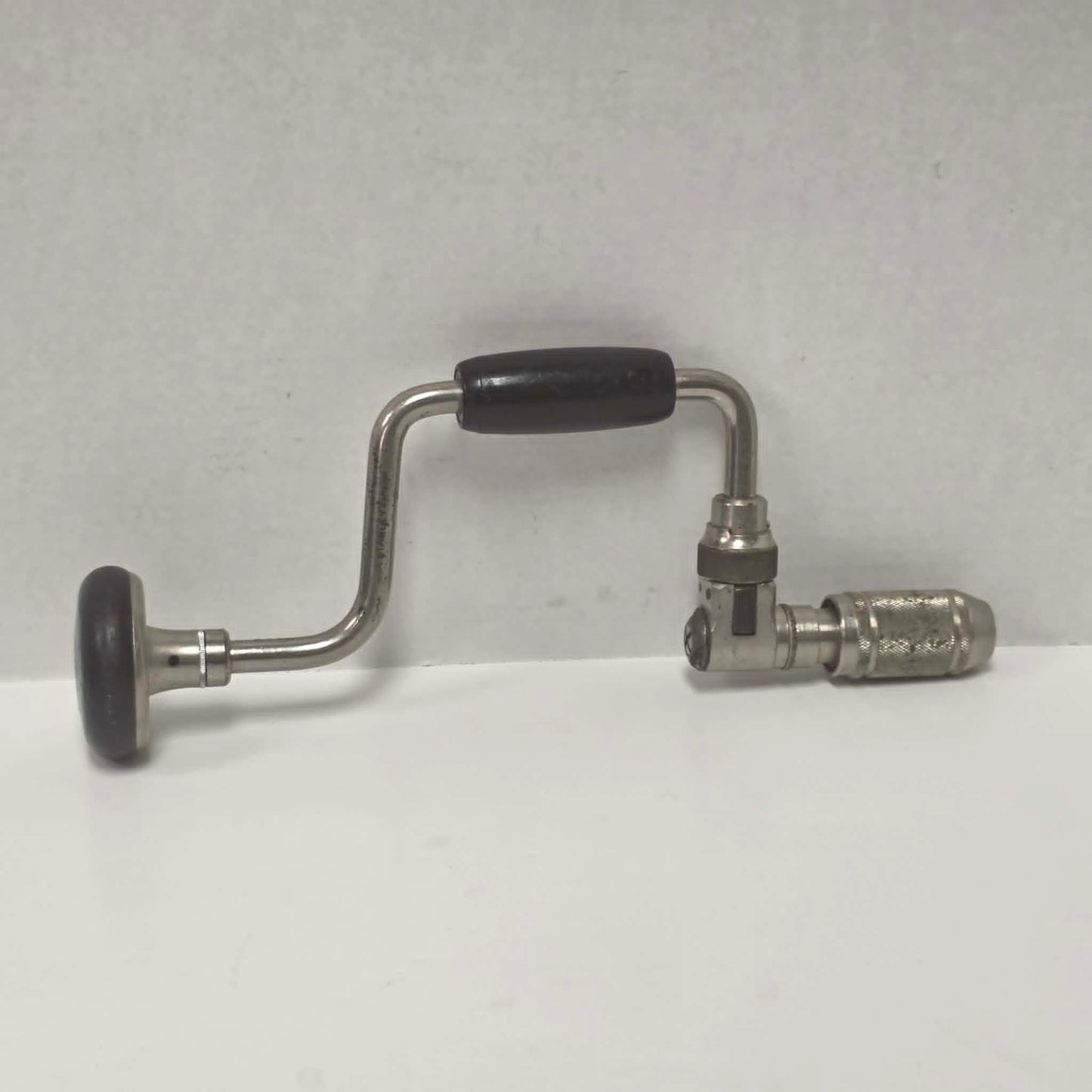Vintage Stanley No. 923 ratcheting bit brace made by Stanley Canada.
