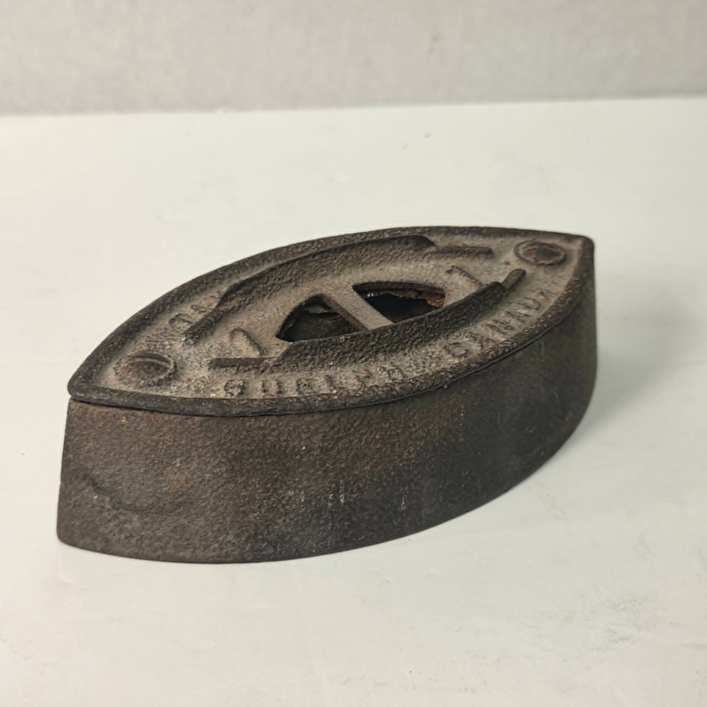 Antique Taylor Forbes No. 1 sad iron made in Guelph, Ontario, Canada.