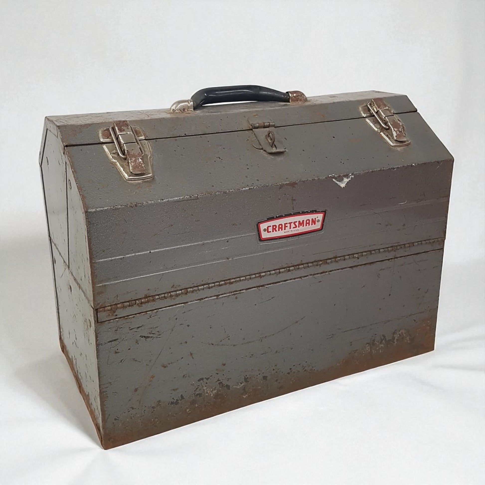 Vintage Craftsman Tombstone Cantilever Mechanics Toolbox