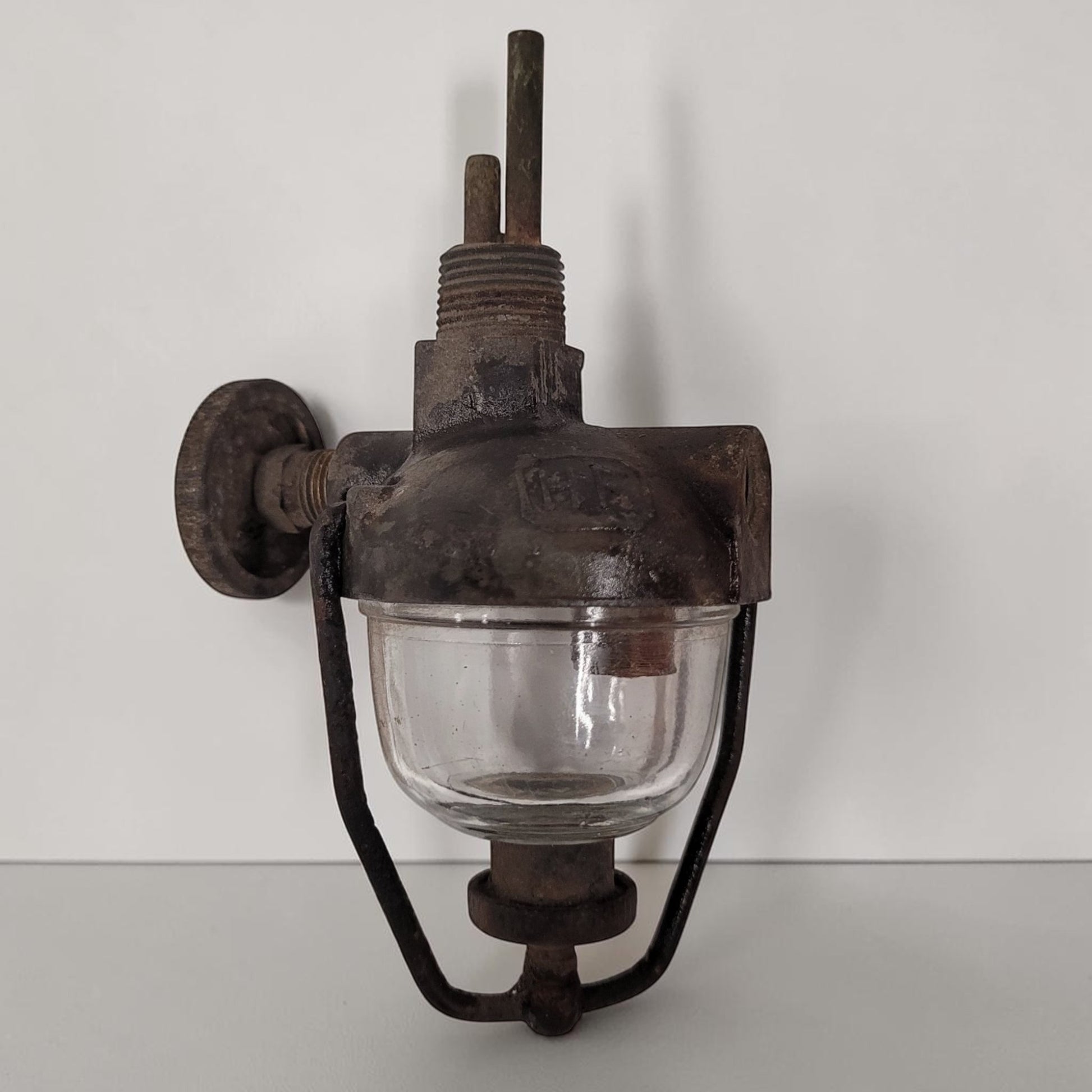 Antique HE T0-9165 fuel sediment bowl used on vintage tractors and hit and miss engines with glass fuel filter bowl.