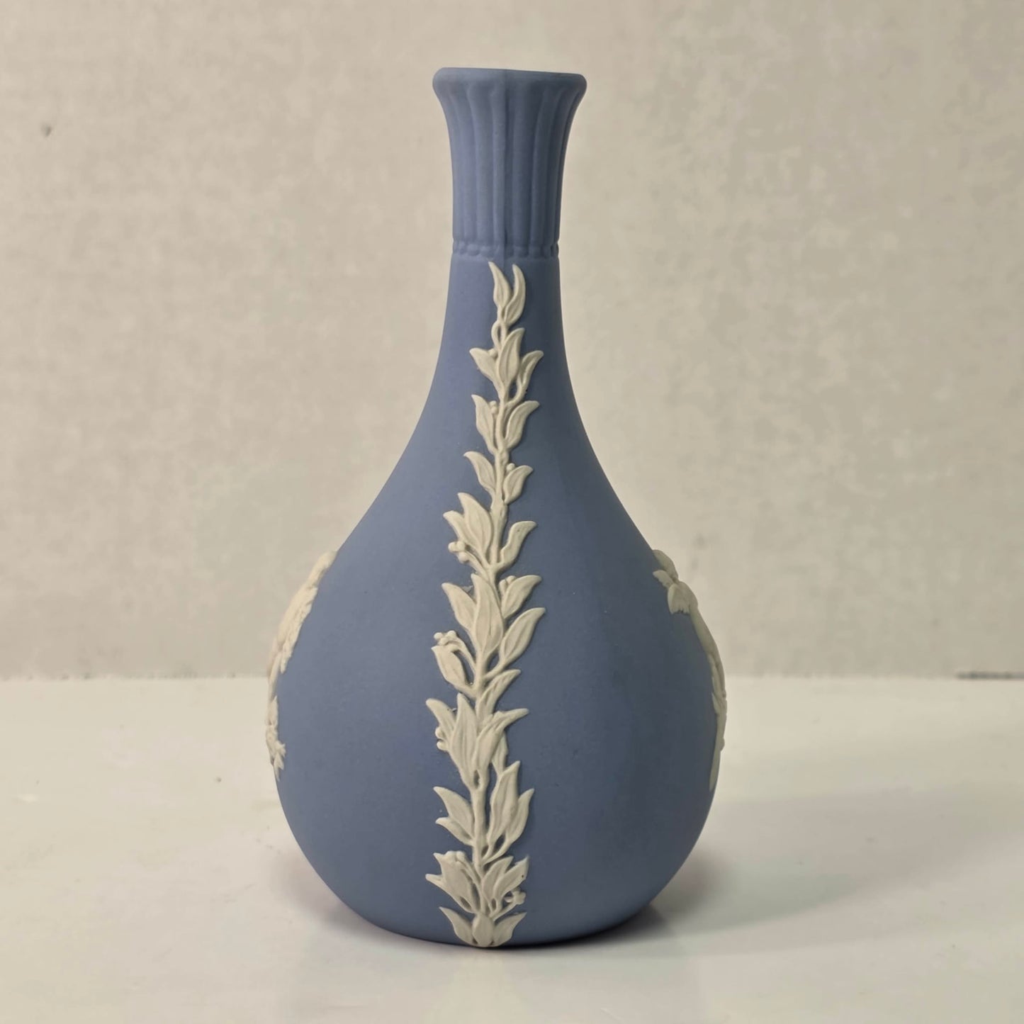 Wedgwood Jasperware Cherub Bud Vase 5.5” 