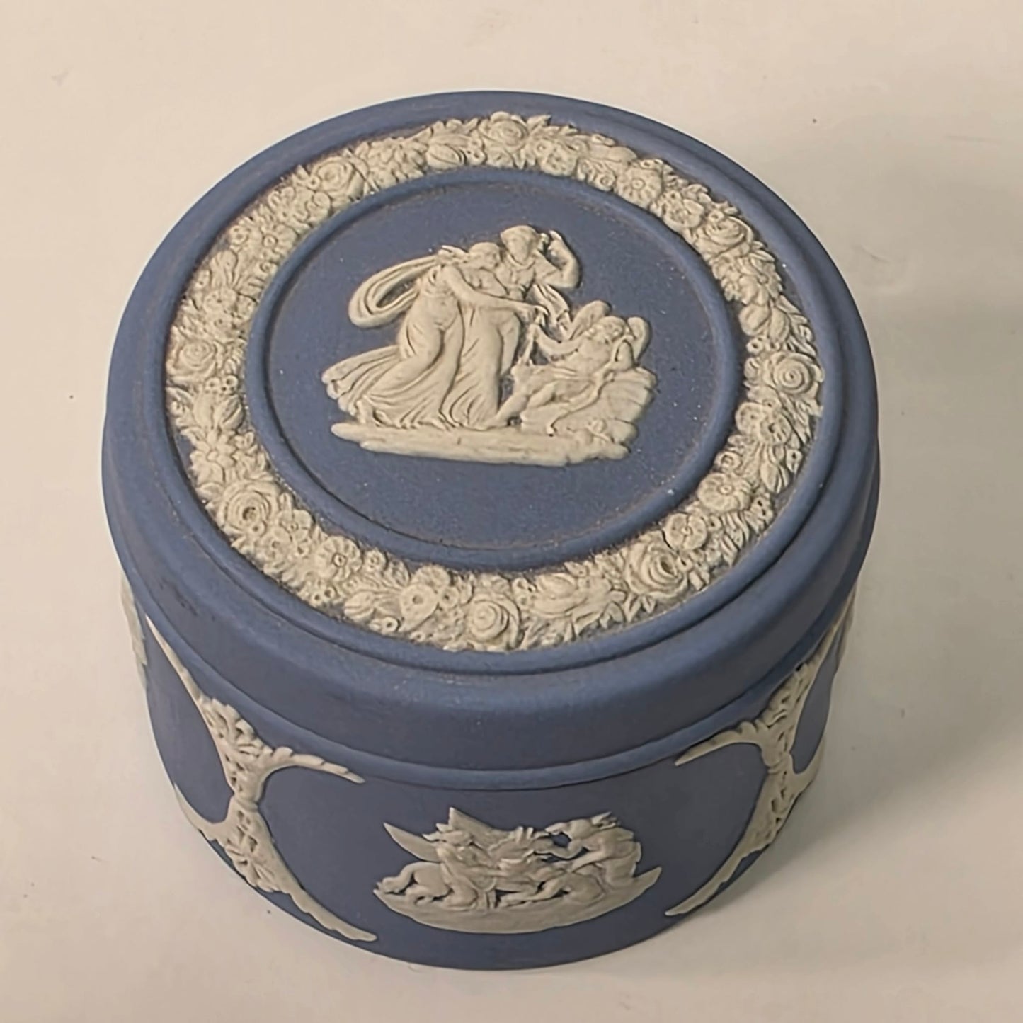 Wedgwood Jasperware Trinket Box 2”