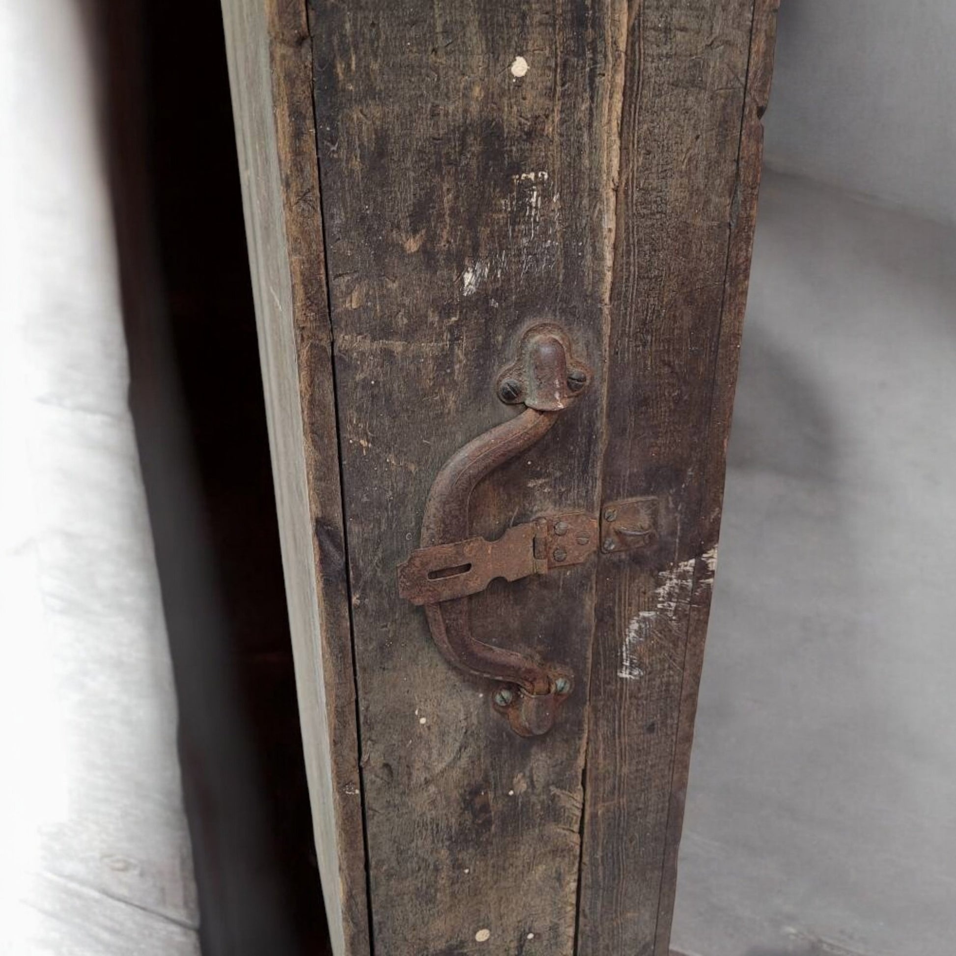 Antique Wooden Tool Box Builder And Undertaker