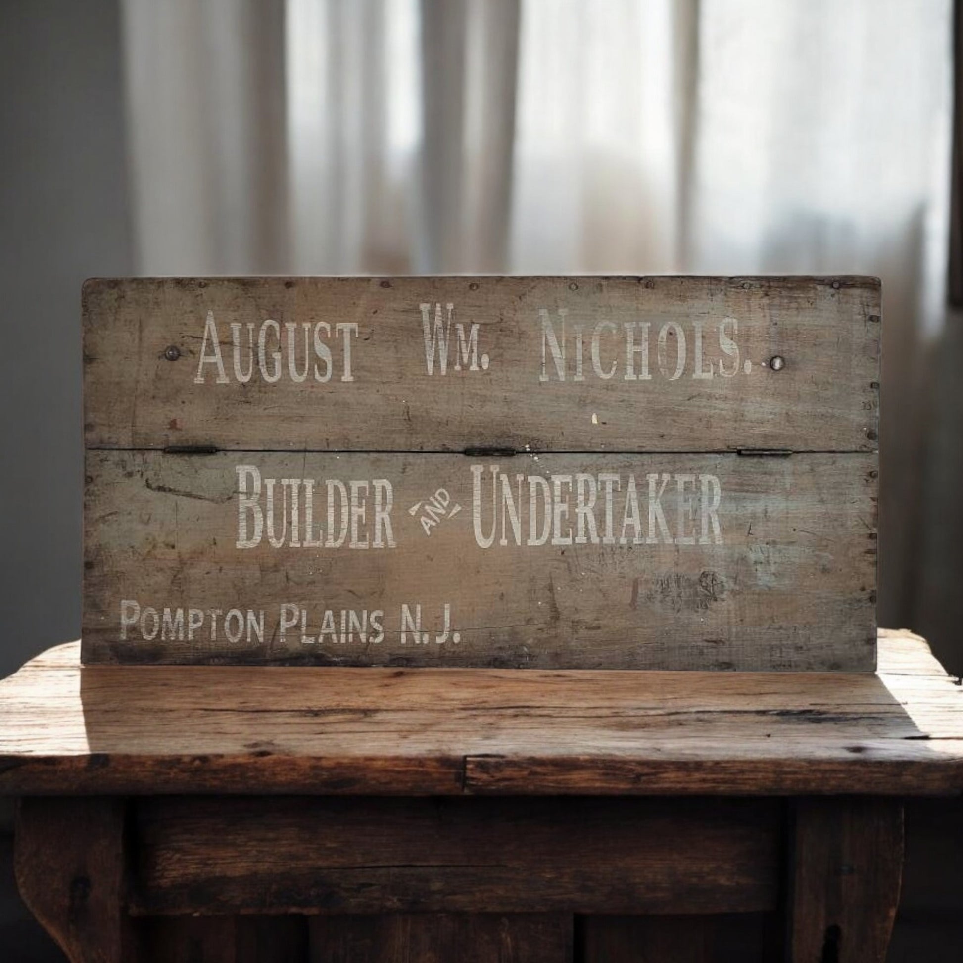 Antique Wooden Tool Box Builder And Undertaker