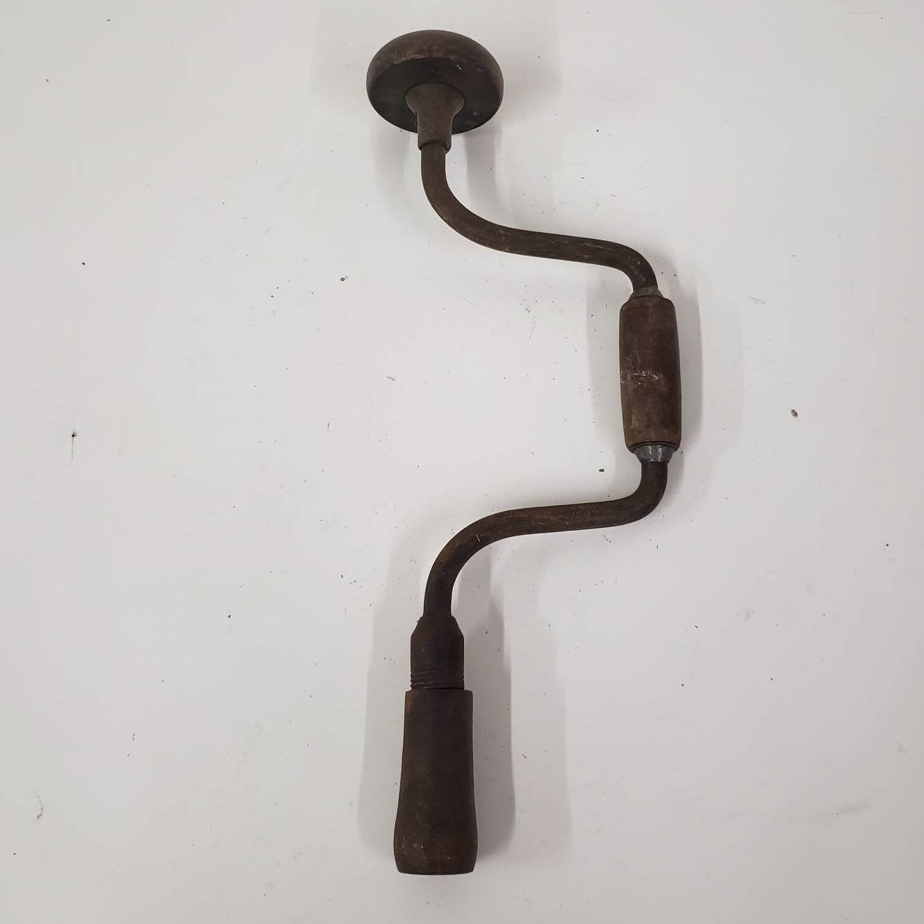 bit brace drill vintage hand crank wooden carpentry hand tools
