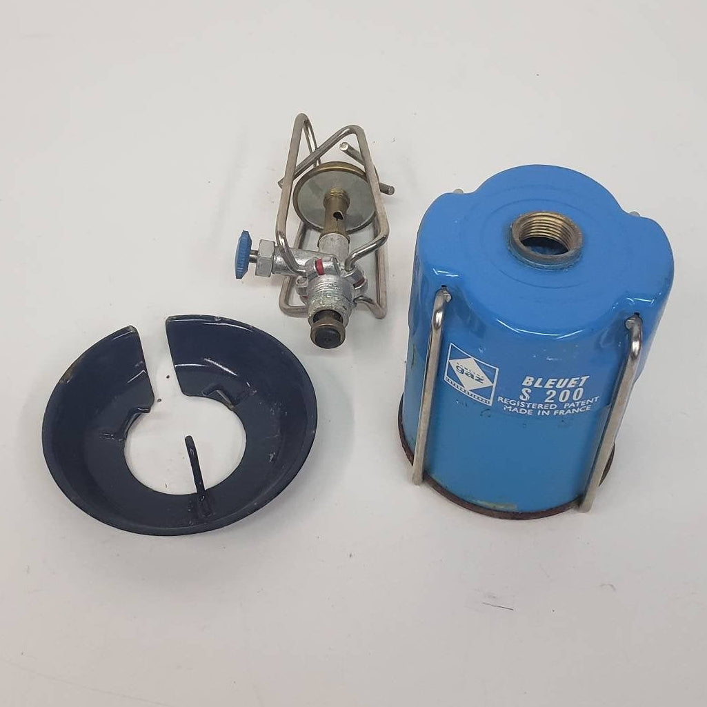 Vintage Bleuet S200 butane camping stove, Made in France, excellent condition.