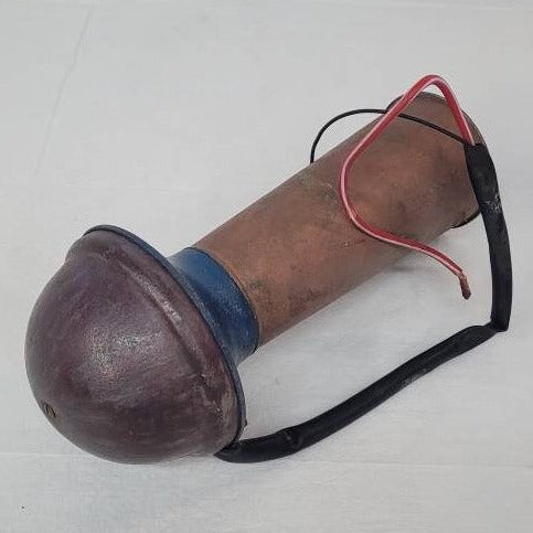Vintage ooga horn klaxon style automotive horn for classic cars and hot rod builds.
