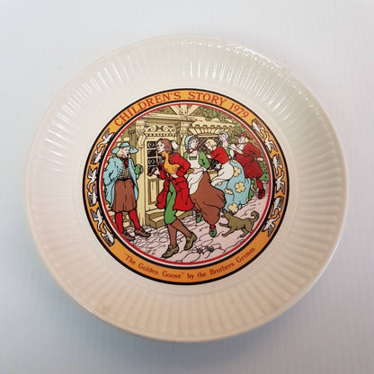 wedgwood children story plate the golden goose by the brothers grim