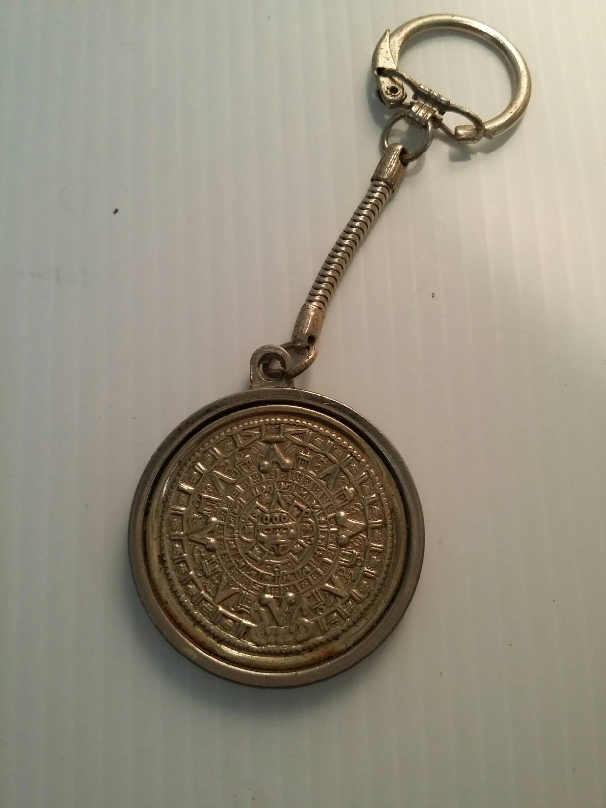 solar calendar key chain