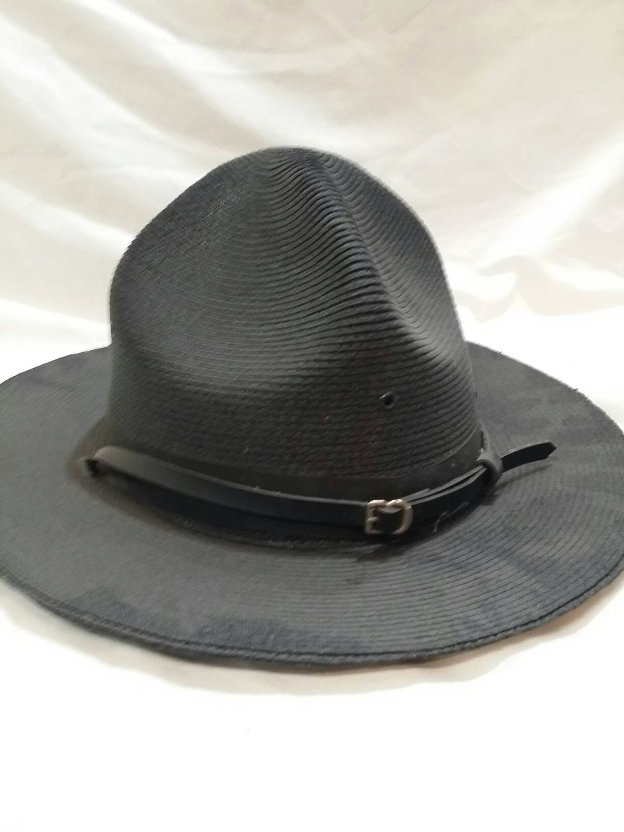 rcmp policeman's hat