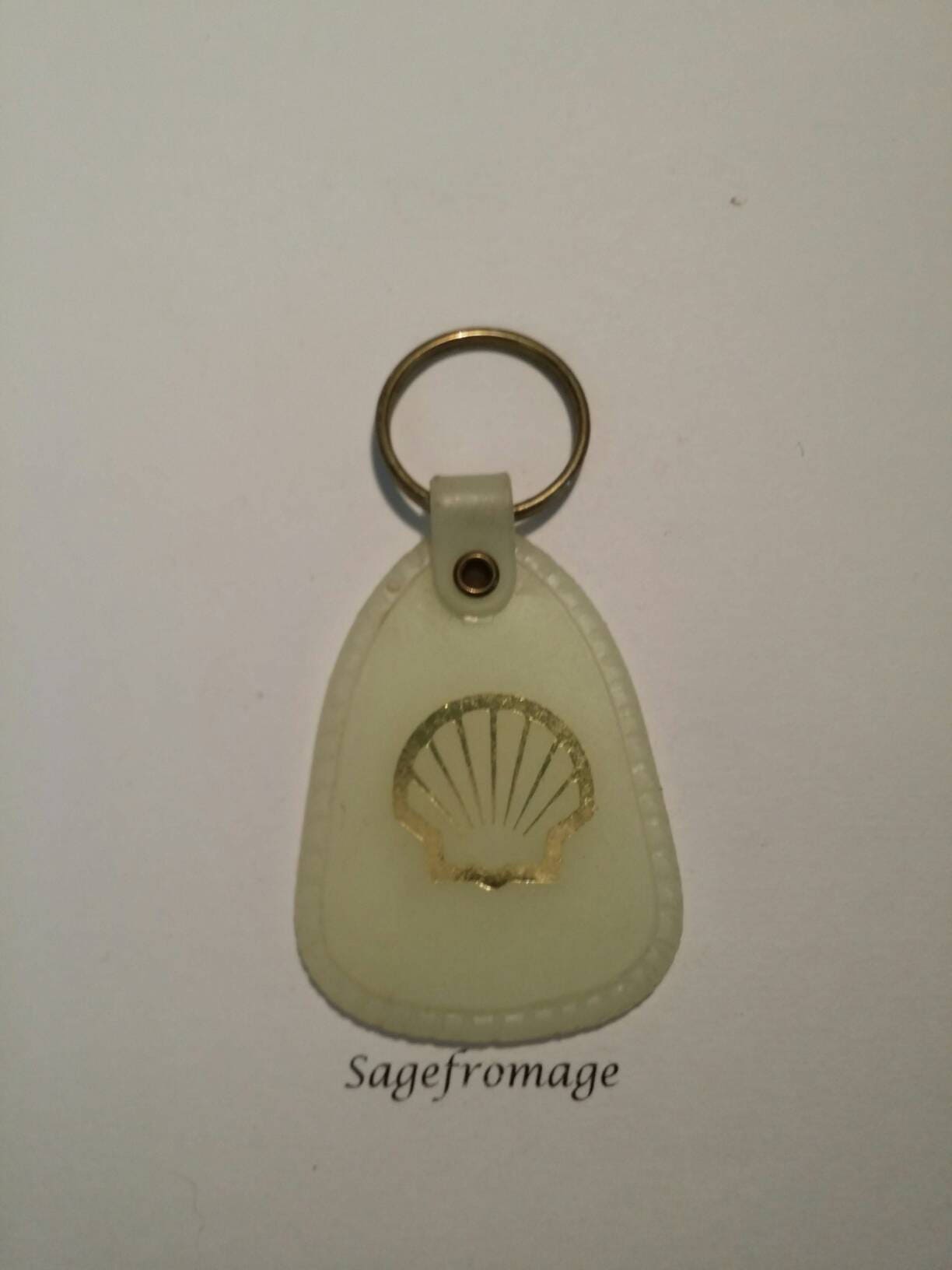 shell key chain