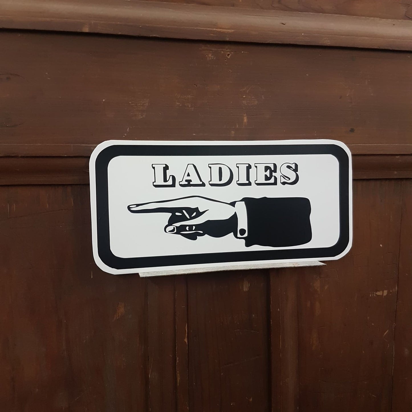 bathroom signs ladies and gentlemen