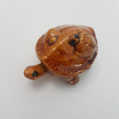 wade ceramic turtle nodder figurine