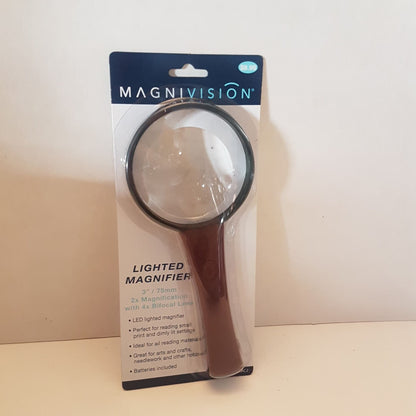 lighted magnifying glass 2x with 4 x bifocal lens