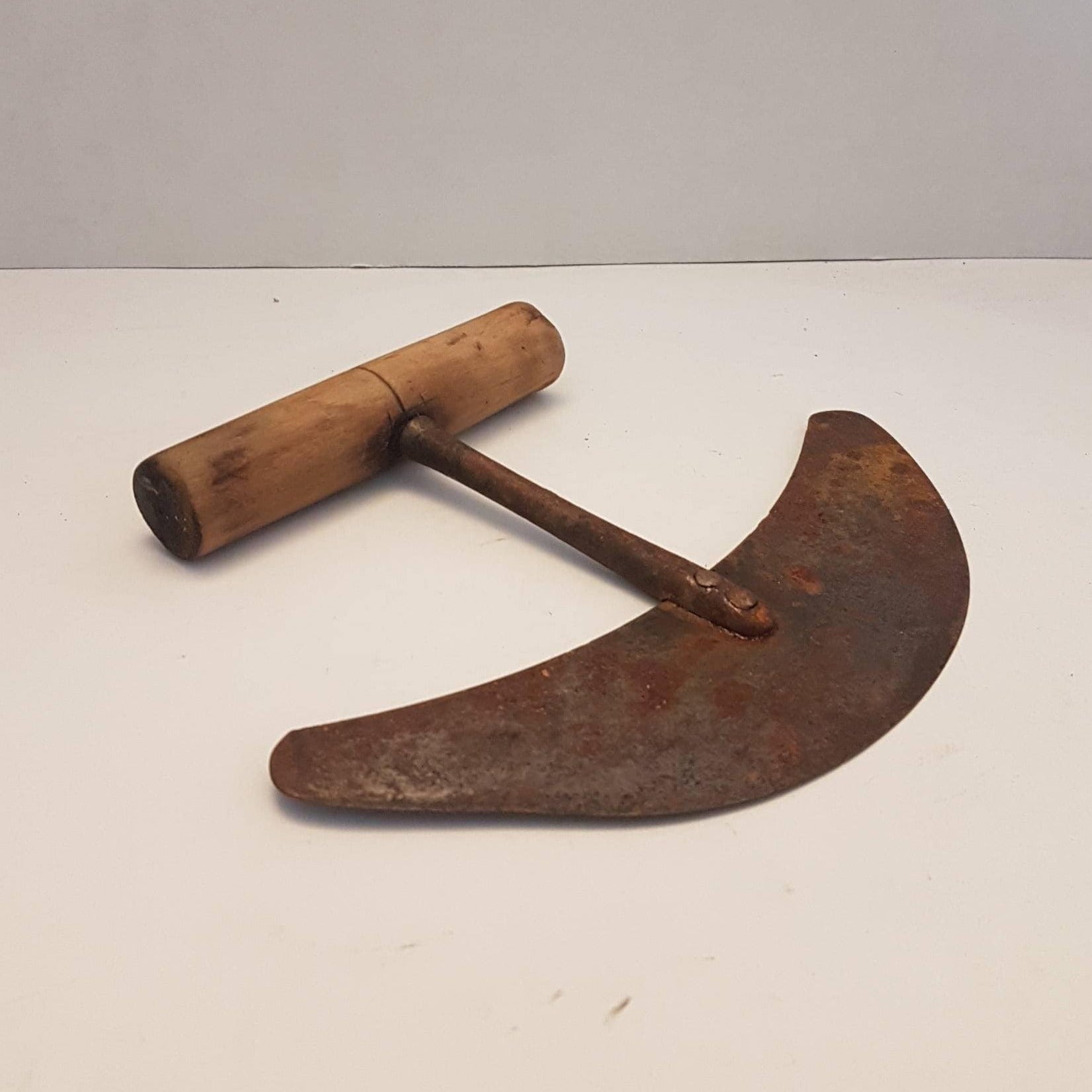 primitive hand tool canoe making hunting and fishing