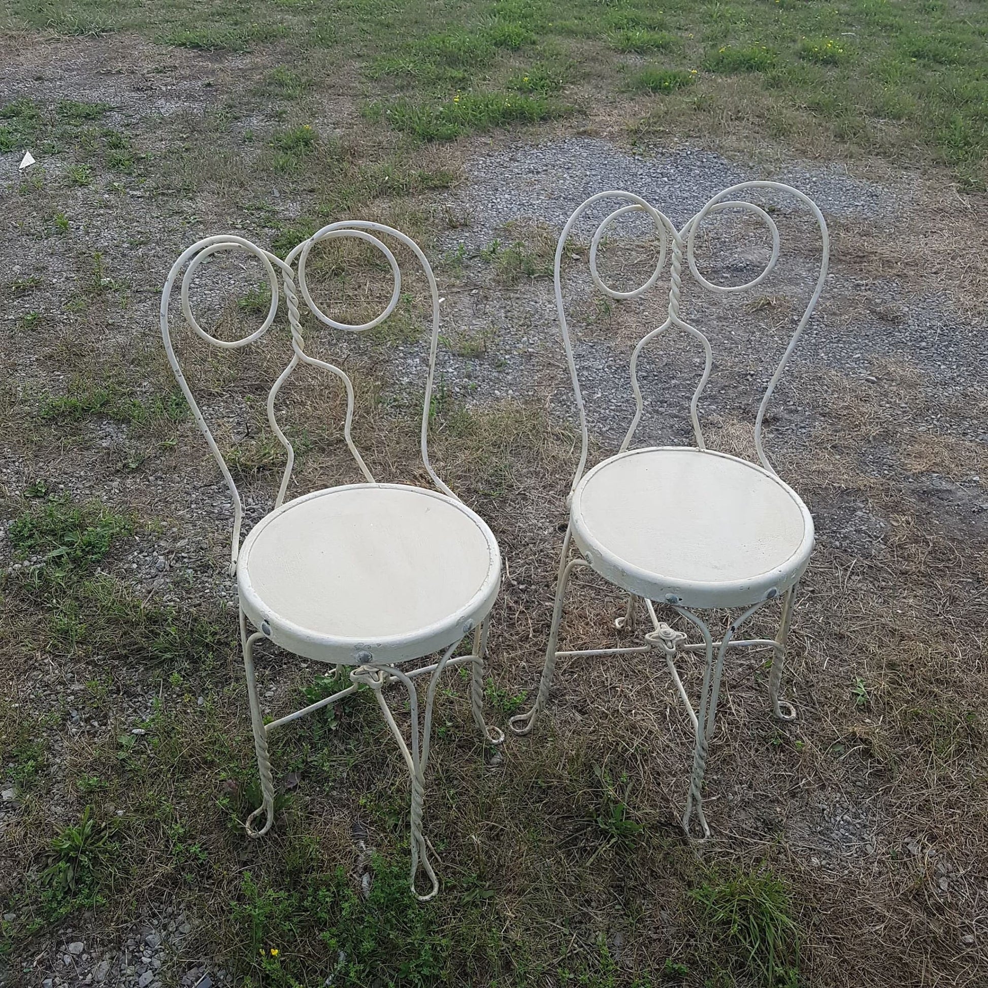 ice cream parlor chairs