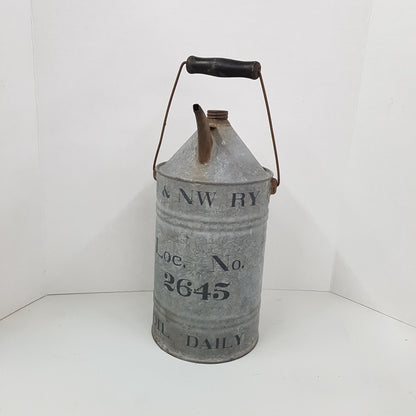 chicago & north western railway oil can