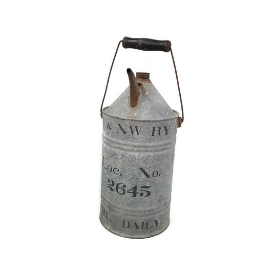 chicago & north western railway oil can