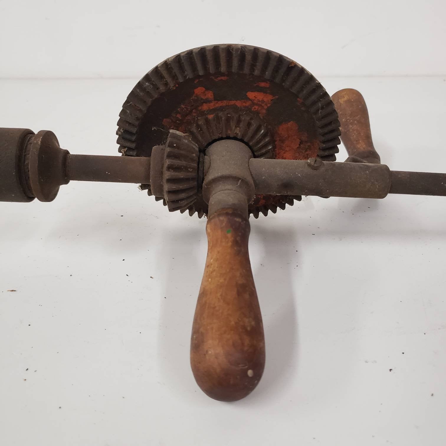 breast drill vintage hand crank carpentry tools