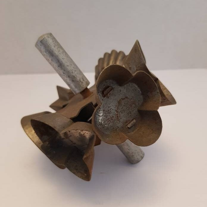 rolling cookie cutter vintage