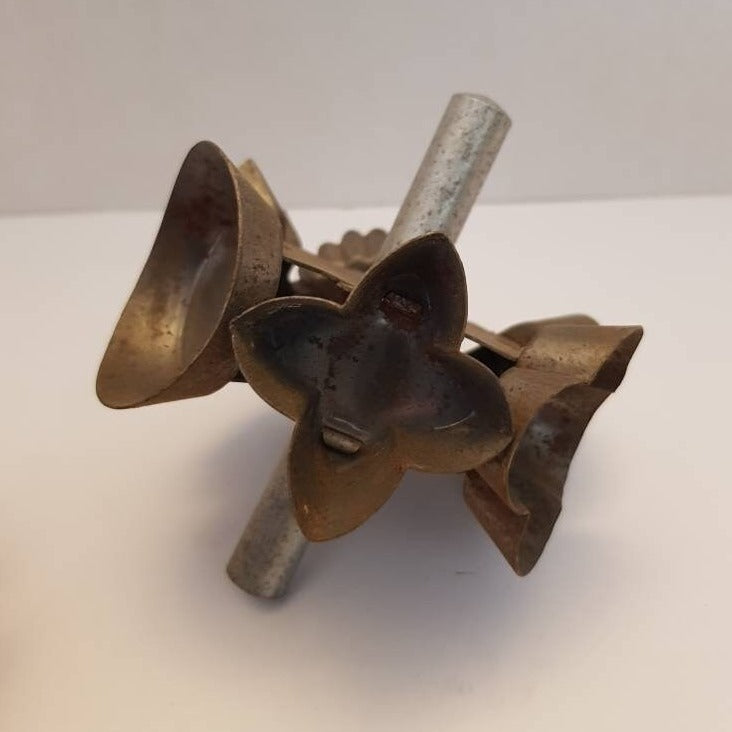 rolling cookie cutter vintage