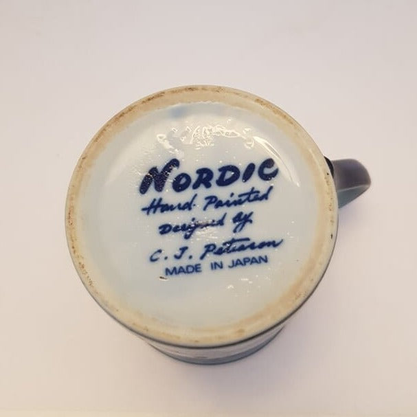 vintage nordic coffee tea mug wheels in the wind