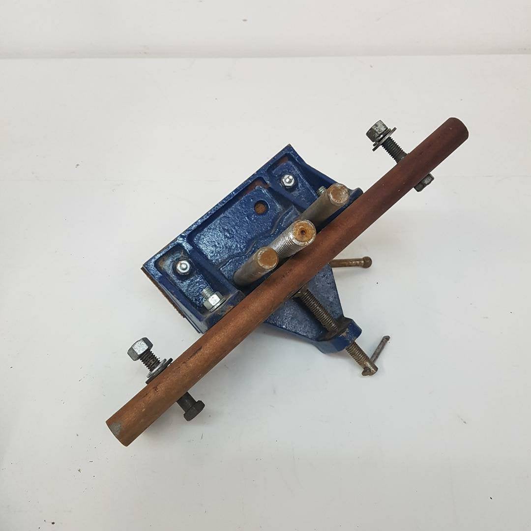 benchtop vise mastercraft workbench tools