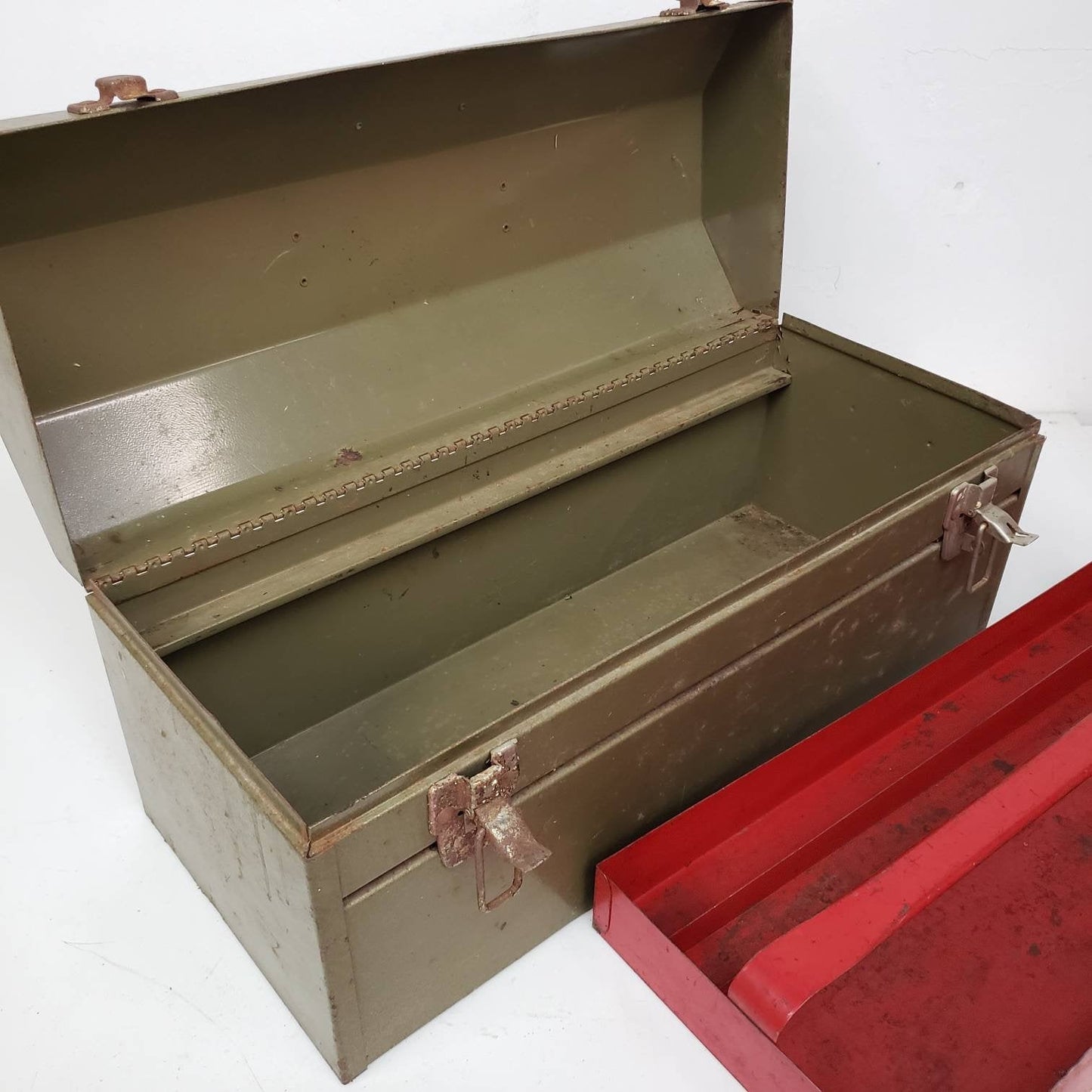 vintage machinist toolbox tombstone style park tool box