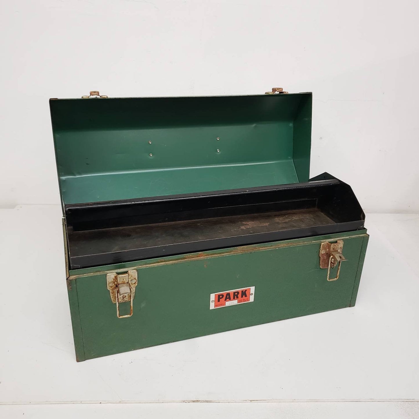 vintage machinist toolbox tombstone style park tool box