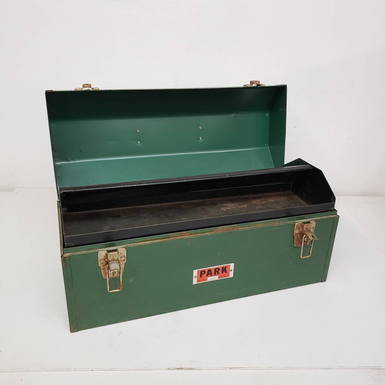 vintage machinist toolbox tombstone style park tool box