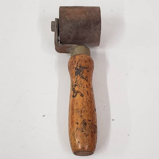 hand tool wooden veneer roller