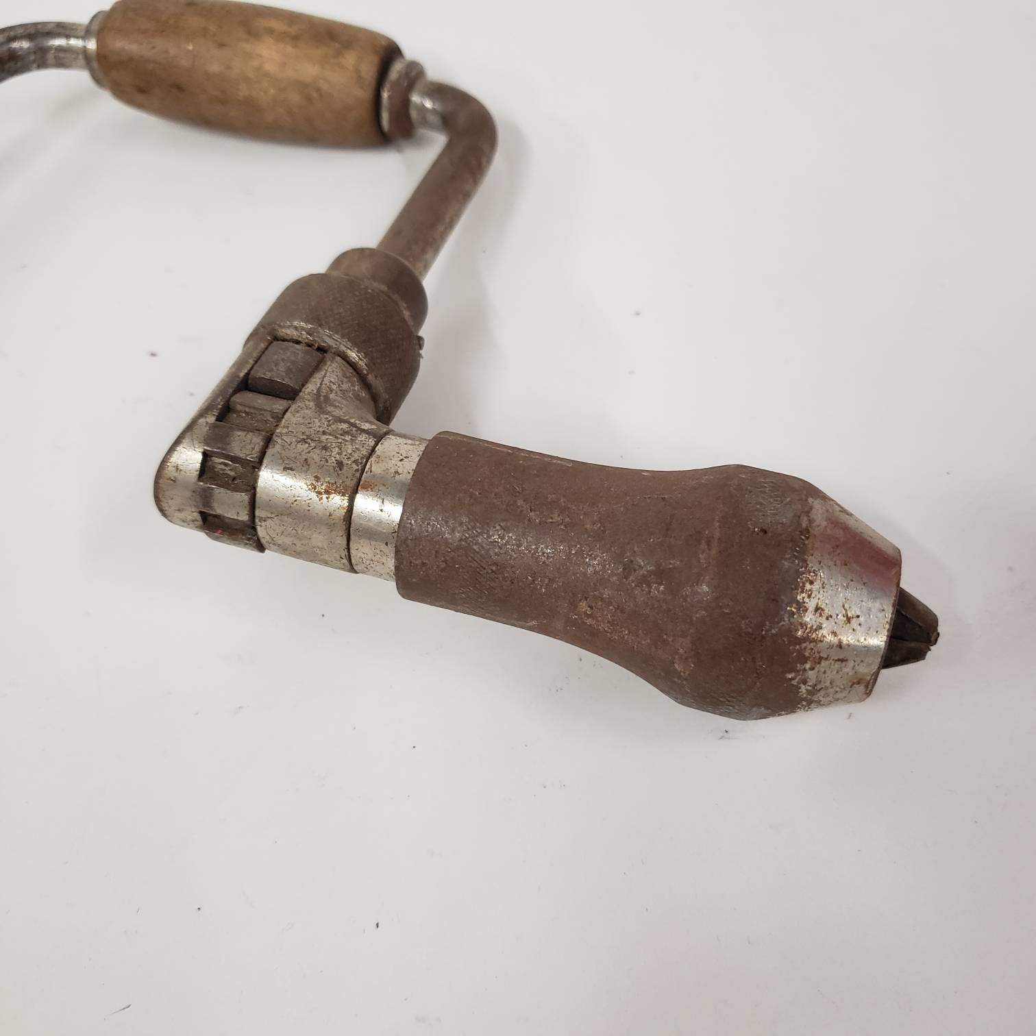 bit brace drill hand crank wooden carpentry hand tools