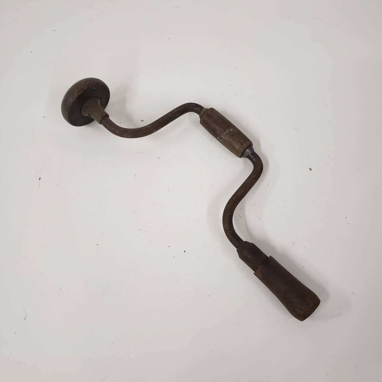 bit brace drill vintage hand crank wooden carpentry hand tools