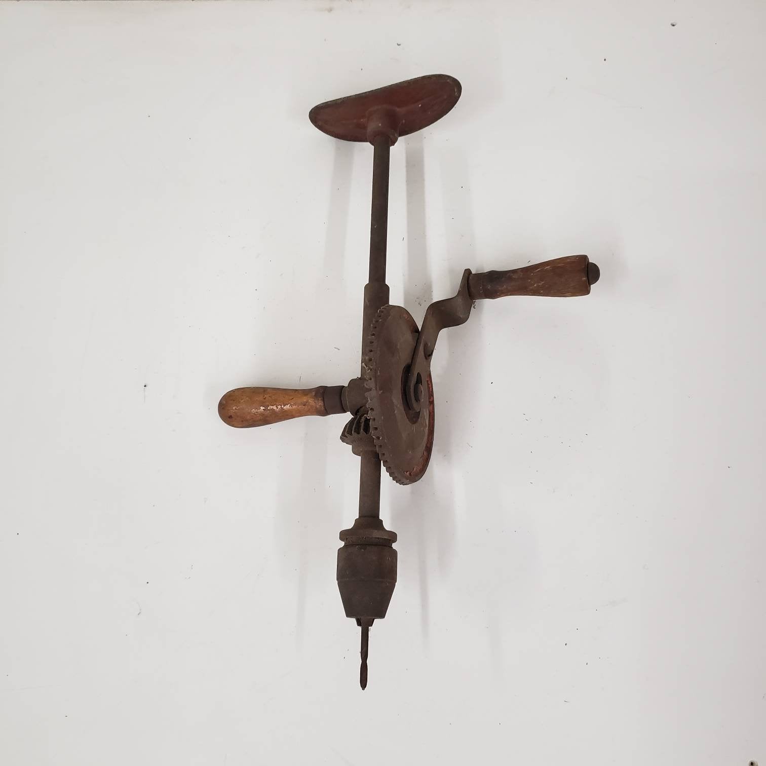 breast drill vintage hand crank carpentry tools