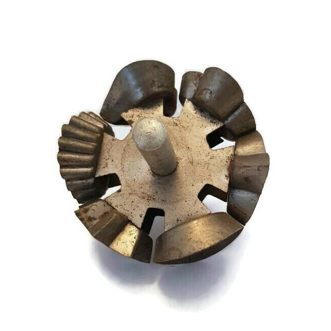 rolling cookie cutter vintage