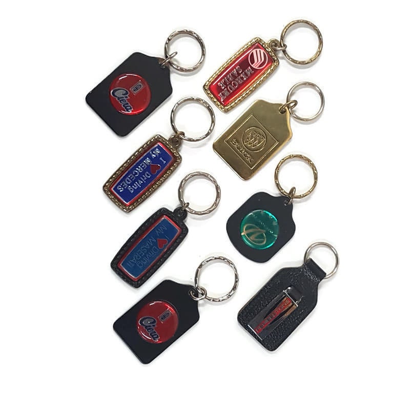 white trucks key chain keychain key fob keytag vintage automotove keychain gift collectible