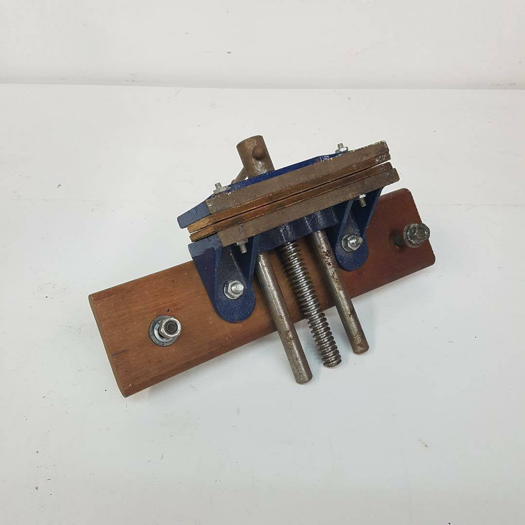 benchtop vise mastercraft workbench tools