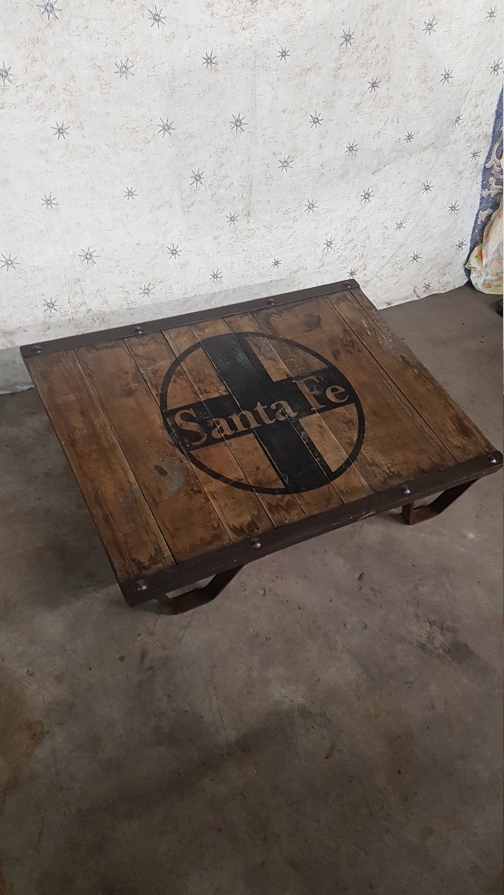 santa fe railway hardwood factory pallet