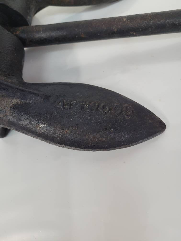 cast iron anchor two pieces