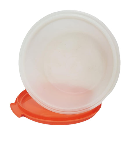 Vintage Tupperware cake carrier