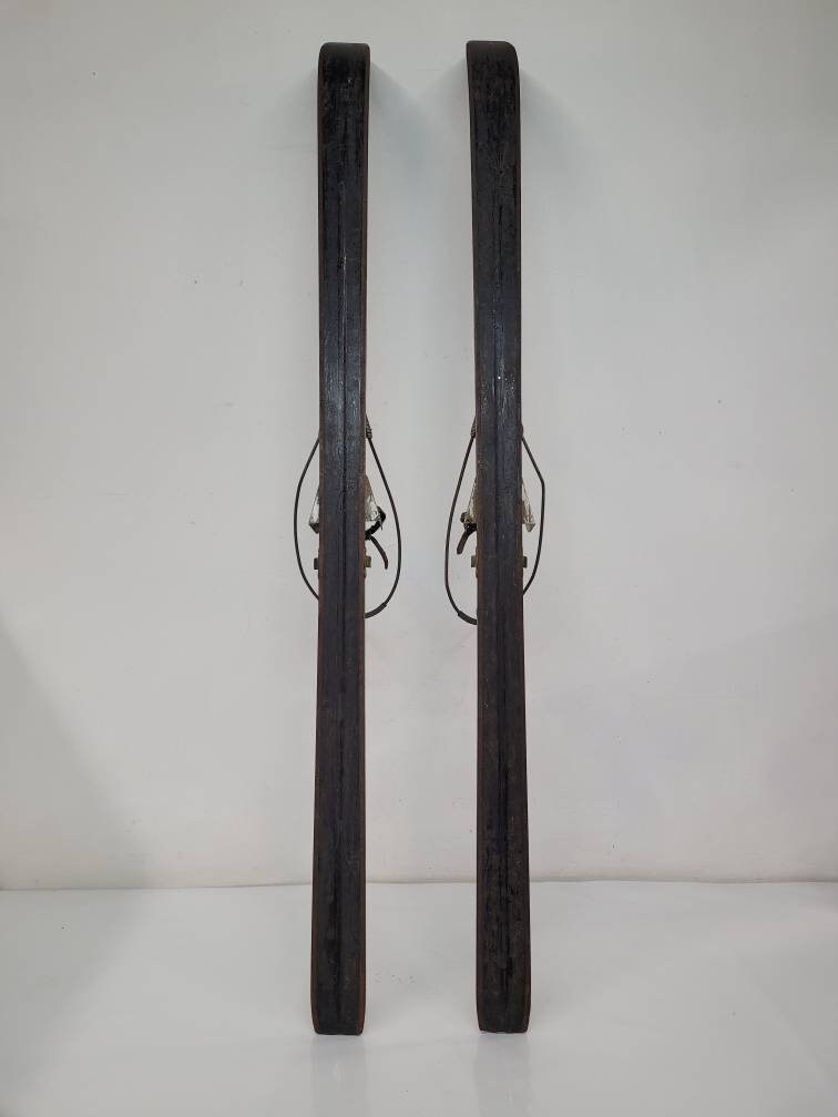 antique wooden skis lombi jr. brand