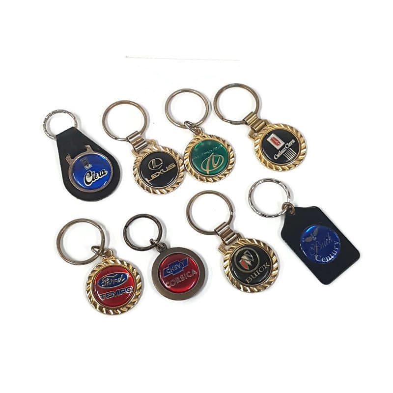 oldsmobile key chain keychain key fob keytag vintage automotove keychain gift collectible