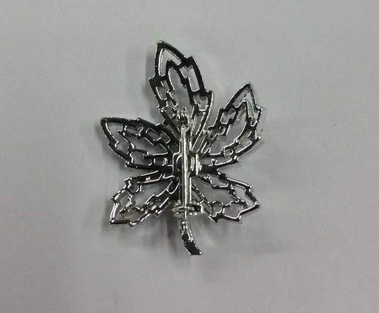 silver maple  leaf brooch