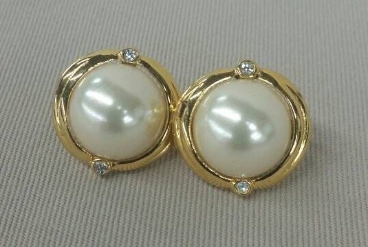 faux pearl round clip on earrings with rhinestone accents