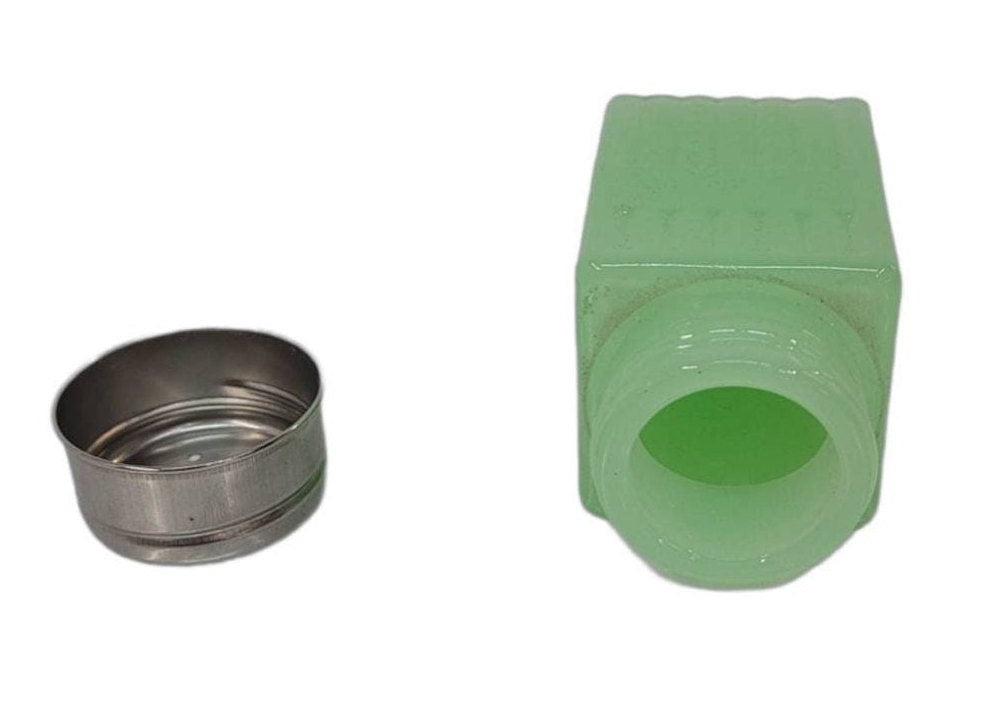 jadeite salt and pepper shaker set vintage kitchenware